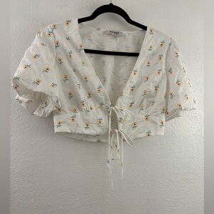 Europa The Label Tie Crop Top white with a floral pattern size M
